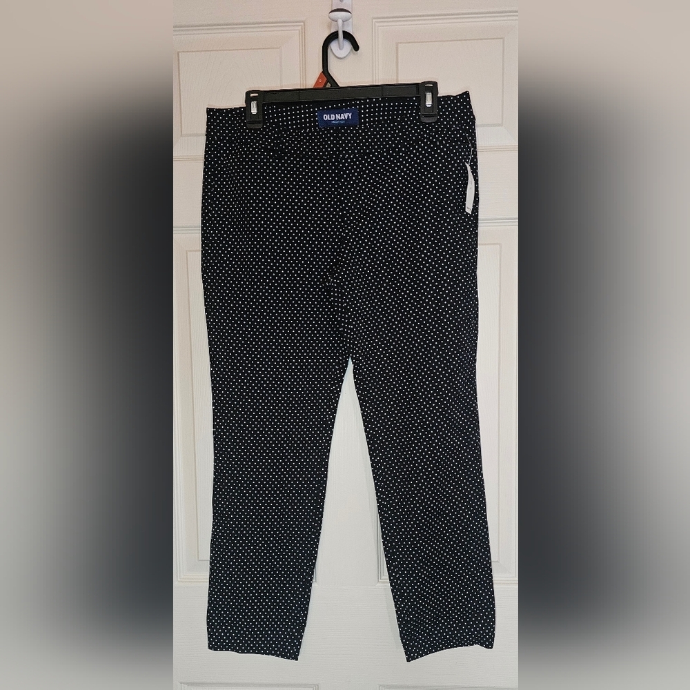 Old Navy Pixie Chino Ankle Pants Black White Polka Dot - NWT